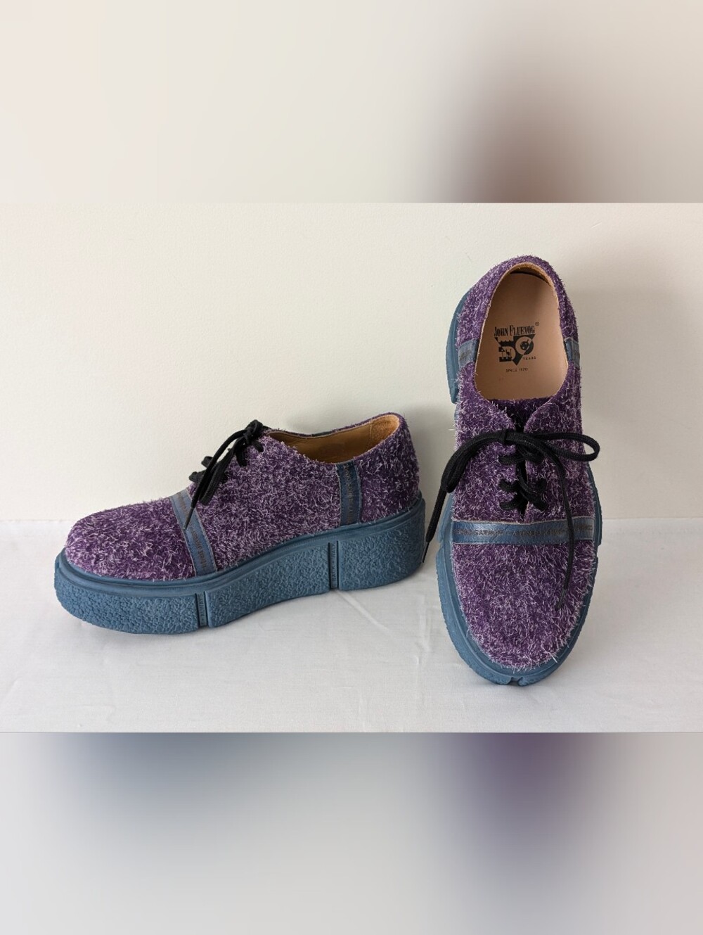 John Fluevog Tycho Space Edition Fuzzy Platform Shoe Womens 9 Purple Teal MINT